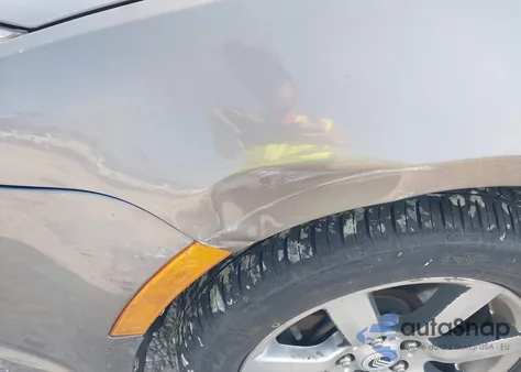 2011 Mercury Milan Premier z USA, uszkodzony, nr VIN 3MEHM0JG8BR602021